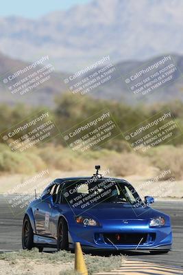 media/Oct-24-2025-Doghouse Garage (Fri) [[783d2ff07a]]/4-Inter-Low/Sesssion 2 (Turn 10)/